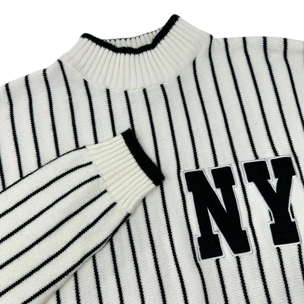 NOIZ Vintage White Acrylic NY‎ Pin Stripe Mock Neck Pullover Sweater Large